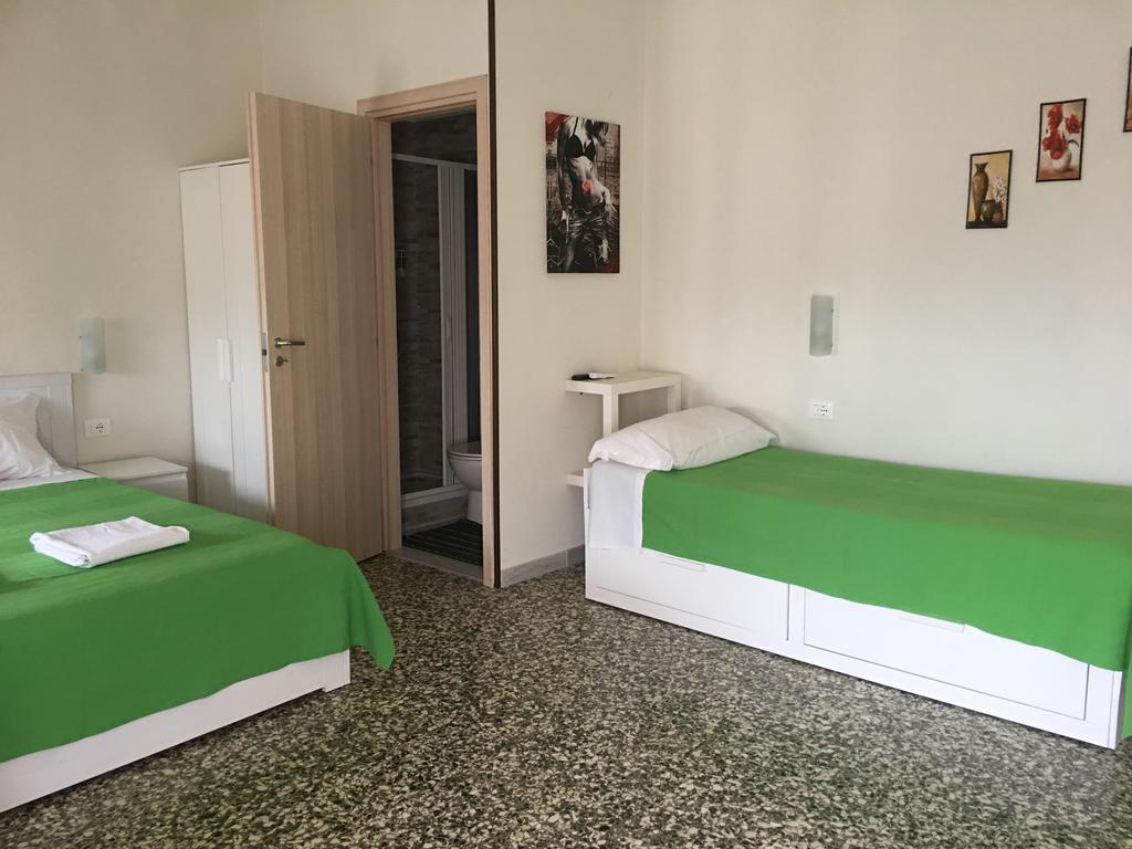 Aliante Turist House Pisa Bagian luar foto