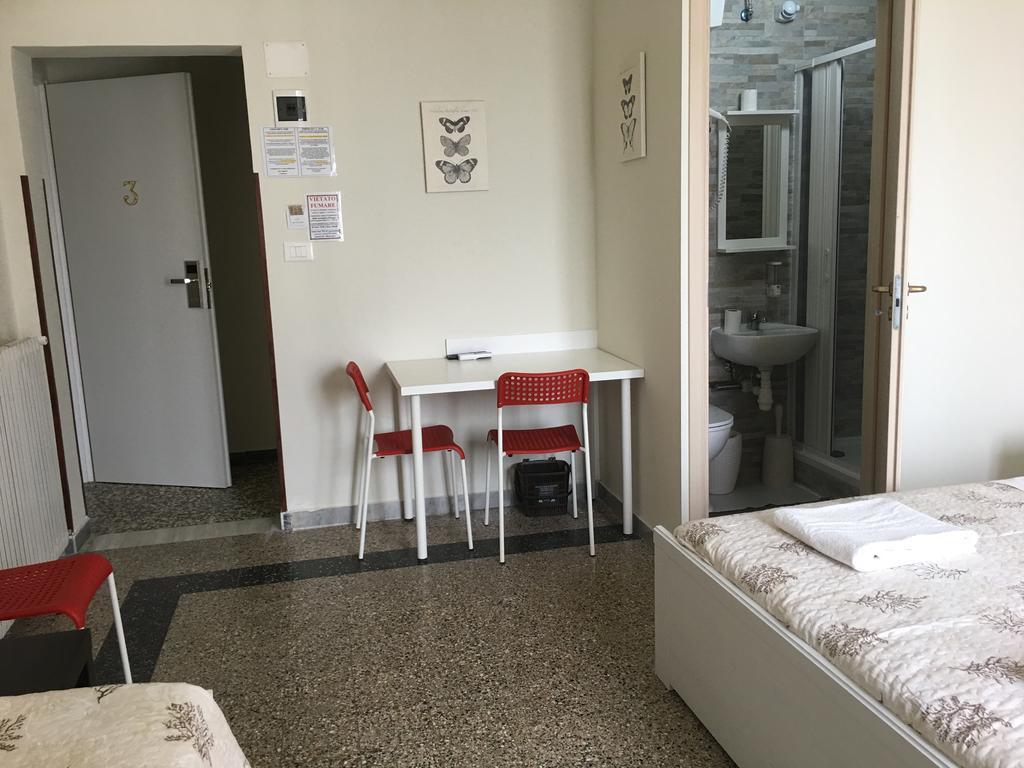 Aliante Turist House Pisa Bagian luar foto